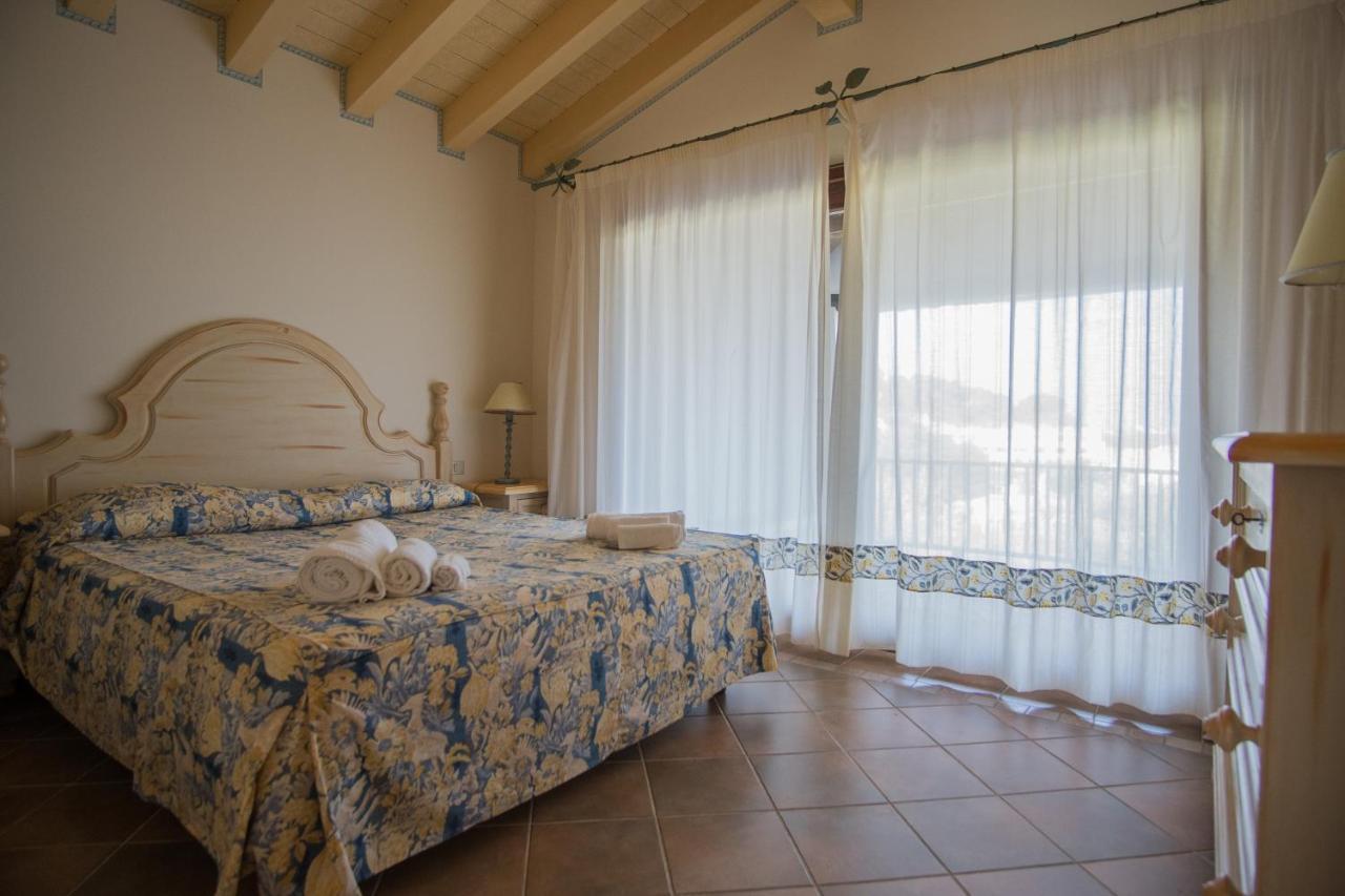 Il Giardino Degli Oleandri Aparthotel Liscia di Vacca Exterior photo
