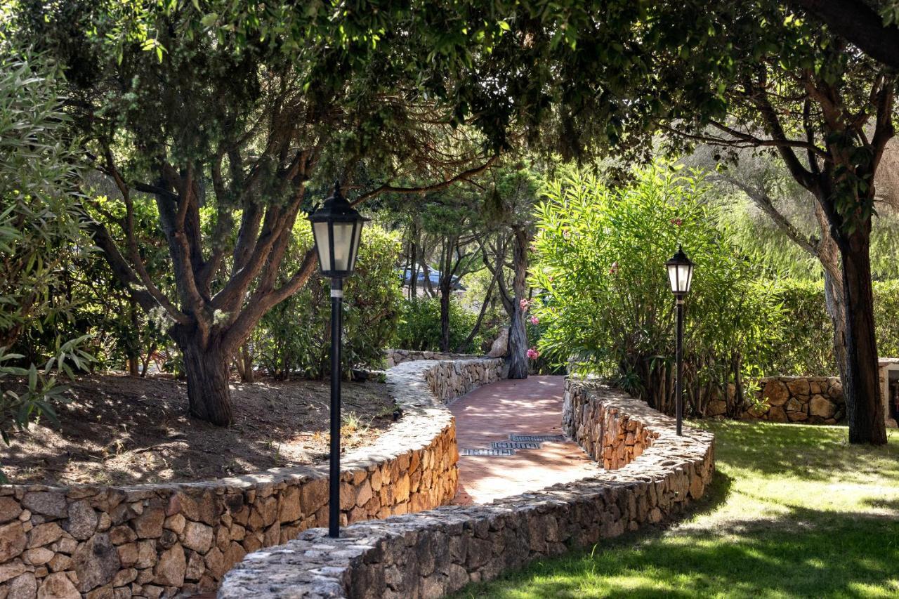 Il Giardino Degli Oleandri Aparthotel Liscia di Vacca Exterior photo