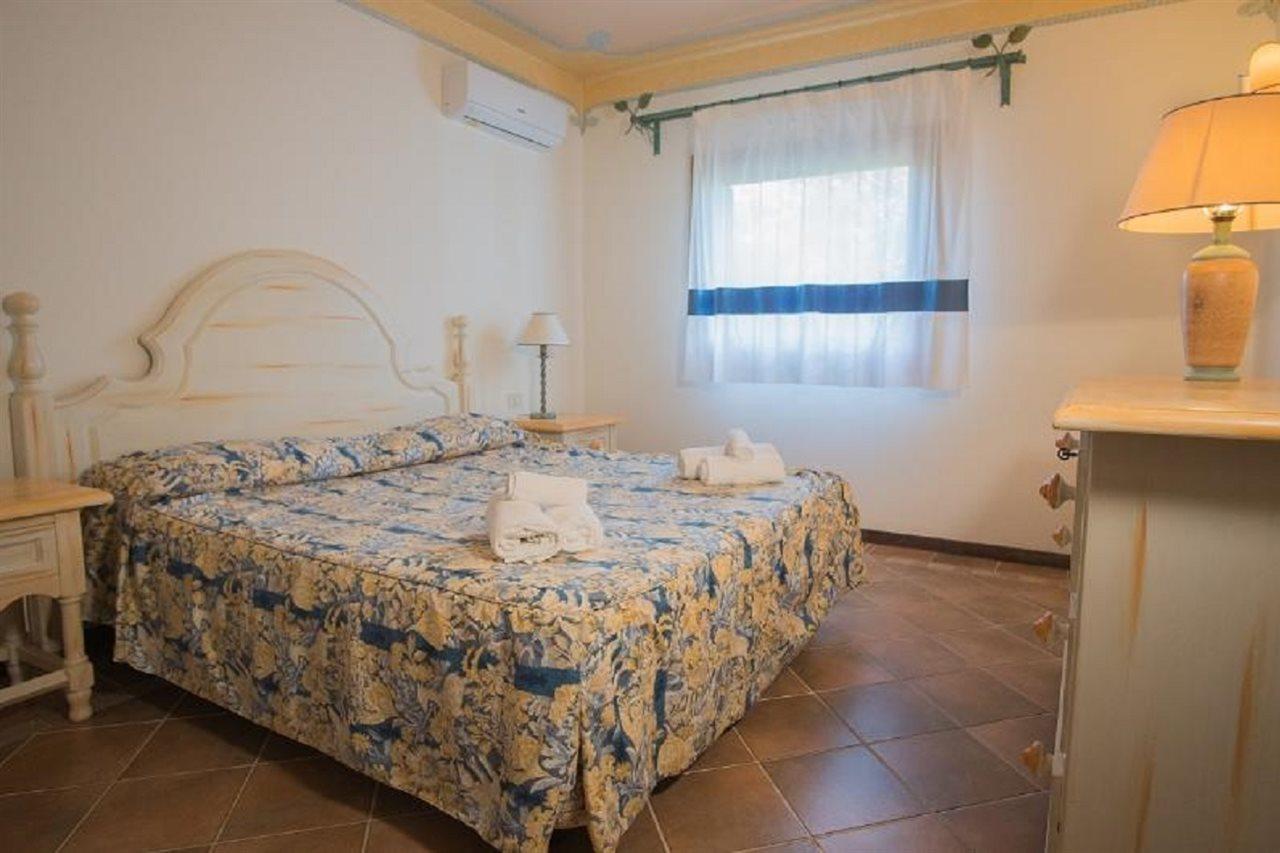 Il Giardino Degli Oleandri Aparthotel Liscia di Vacca Exterior photo